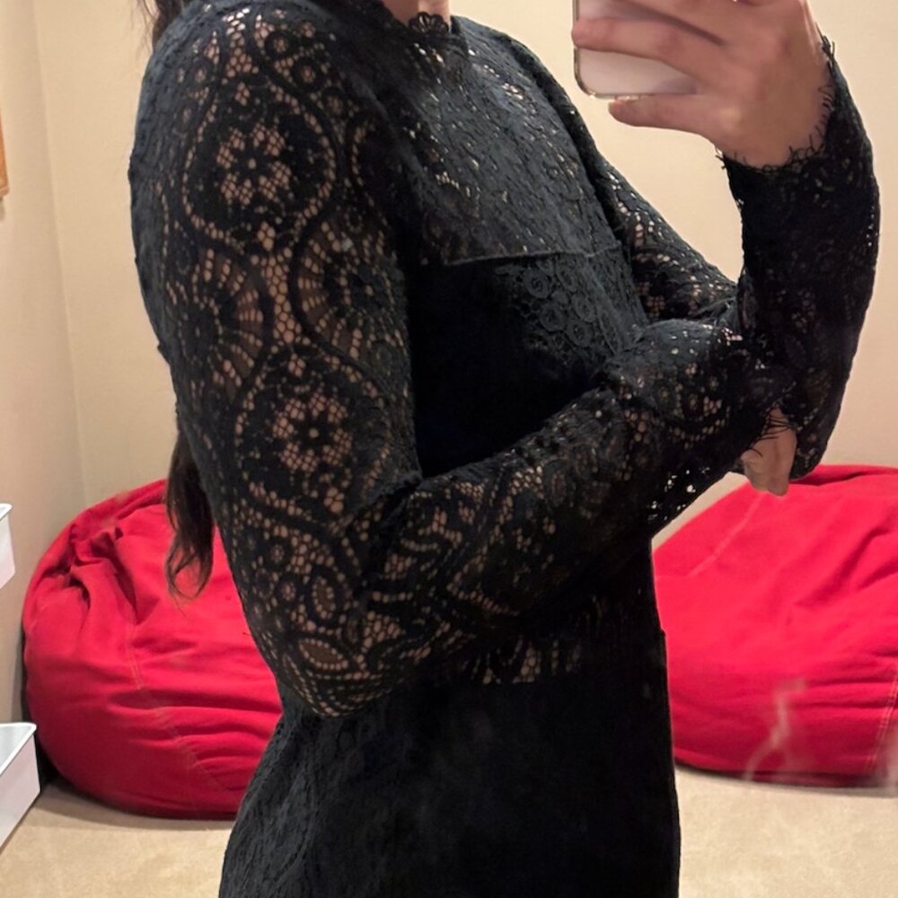 Lulu's Black Lace Dress - Size M